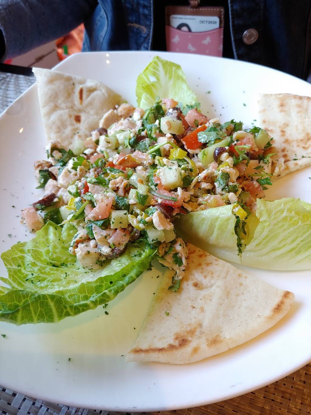 Vasos Mediterranean Bistro | restaurant | 1118 King St, Alexandria, VA 22314, USA | 7035662720 OR +1 703-566-2720