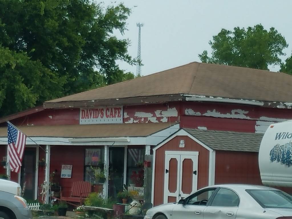 Davids Cafe | restaurant | 200 Lamar Ave, Earlsboro, OK 74840, USA | 4059977300 OR +1 405-997-7300