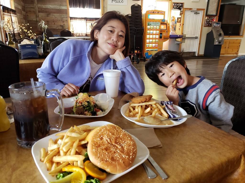 Hitching Post | restaurant | 42592 CA-49, Ahwahnee, CA 93601, USA | 5596837917 OR +1 559-683-7917