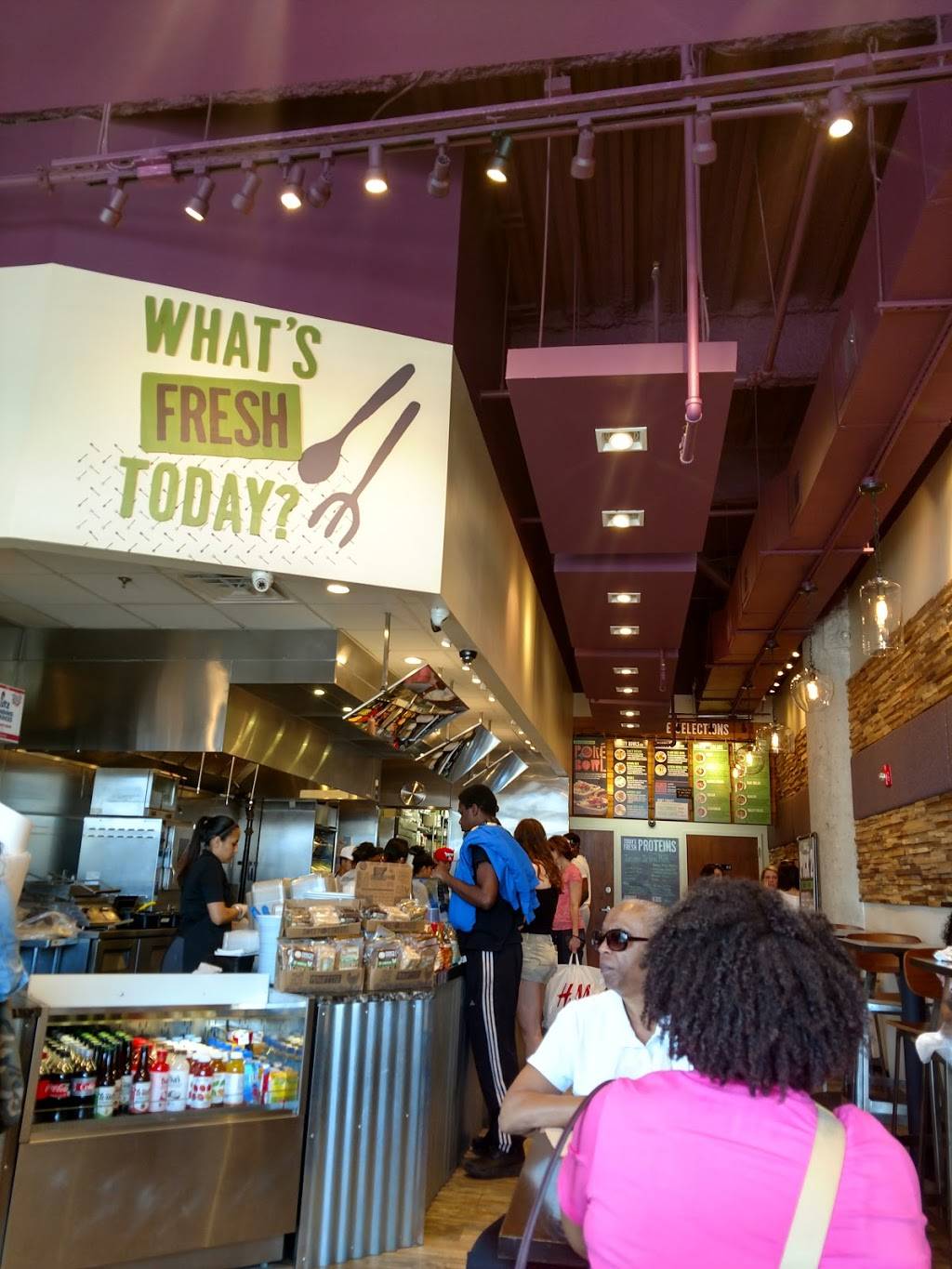 Nalley Fresh | restaurant | 400 E Pratt St, Baltimore, MD 21202, USA | 4438859437 OR +1 443-885-9437