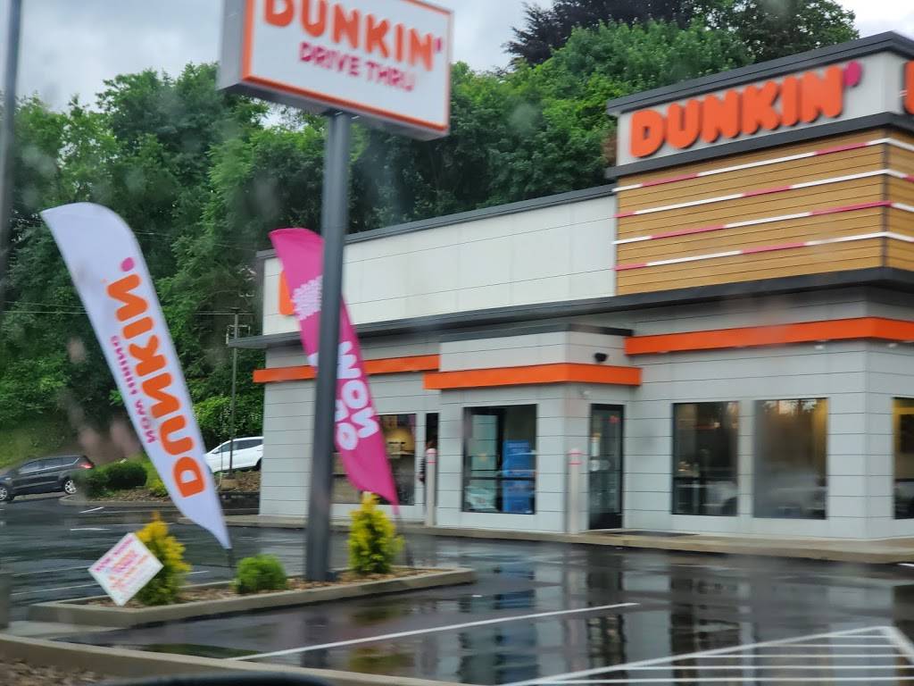 Dunkin | bakery | 98 Clairton Blvd, Pleasant Hills, PA 15236, USA | 4127144312 OR +1 412-714-4312