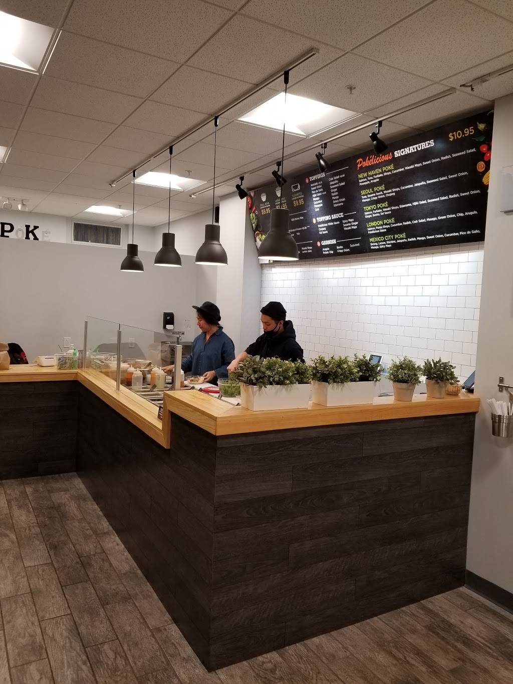 Pokelicious inc | restaurant | 37 Church St, New Haven, CT 06510, USA | 2035533737 OR +1 203-553-3737