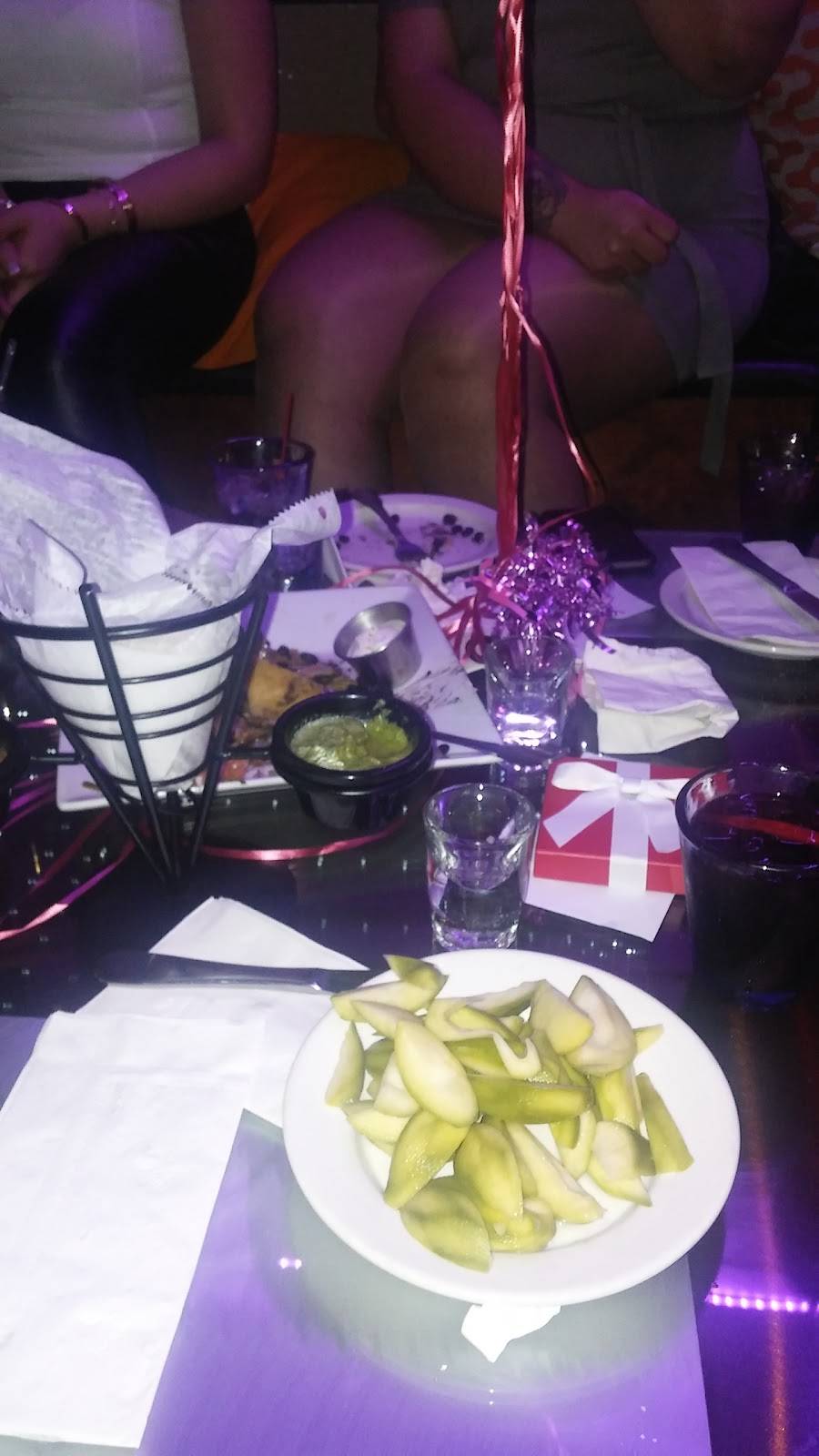 Mojito Cafe & Lounge | restaurant | 109D Main St, Port Washington, NY 11050, USA | 5164394666 OR +1 516-439-4666