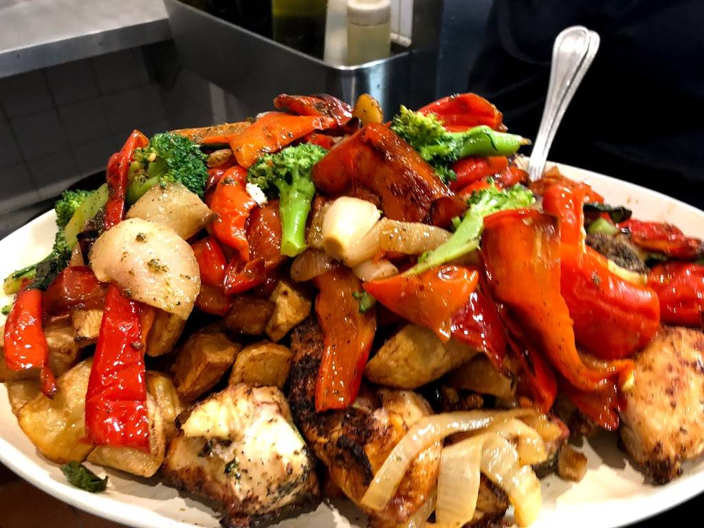 Matteos | restaurant | 416 Bedford Ave, Bellmore, NY 11710, USA | 5164091779 OR +1 516-409-1779