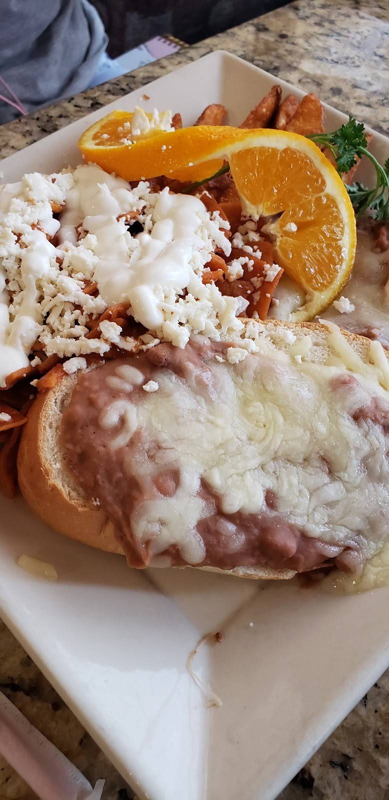 El Pescador | restaurant | 9051 Telegraph Rd, Pico Rivera, CA 90660, USA | 5629491907 OR +1 562-949-1907