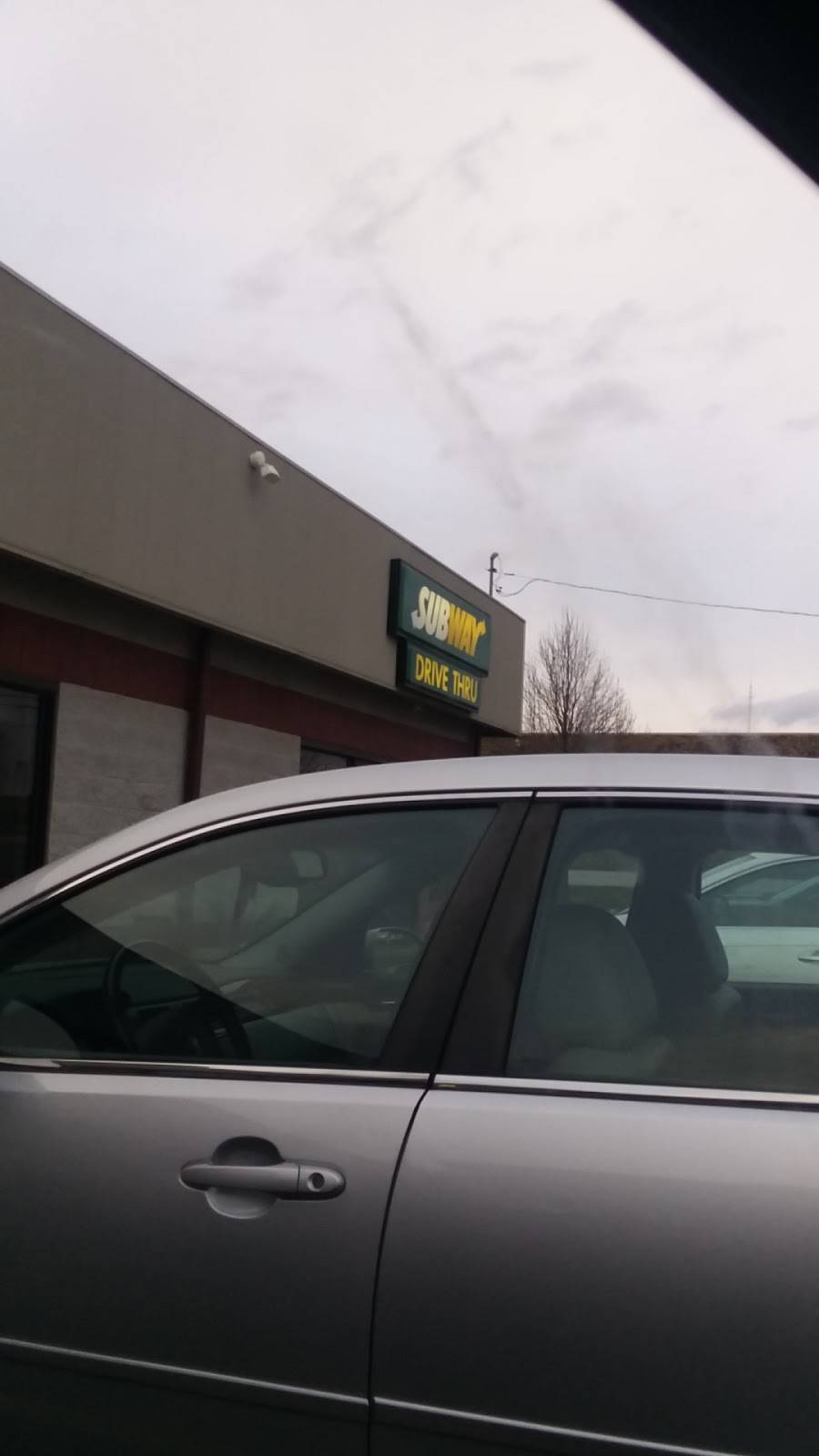 Subway | restaurant | 240 Walton St W C, Willard, OH 44890, USA | 4199353700 OR +1 419-935-3700