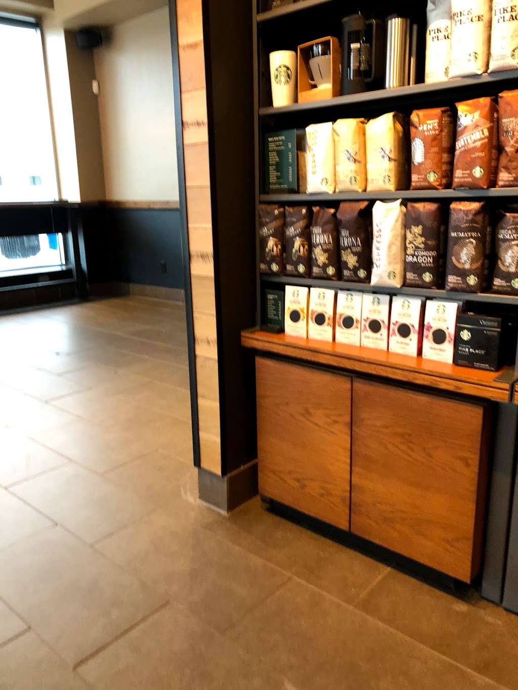 Starbucks | cafe | 5351 Lyndale Ave S, Minneapolis, MN 55419, USA | 6128210686 OR +1 612-821-0686