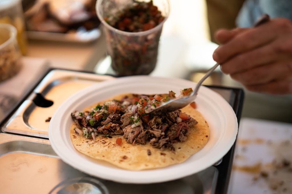 KG BBQ | restaurant | 3108 Manor Rd, Austin, TX 78723, USA | 5125869624 OR +1 512-586-9624