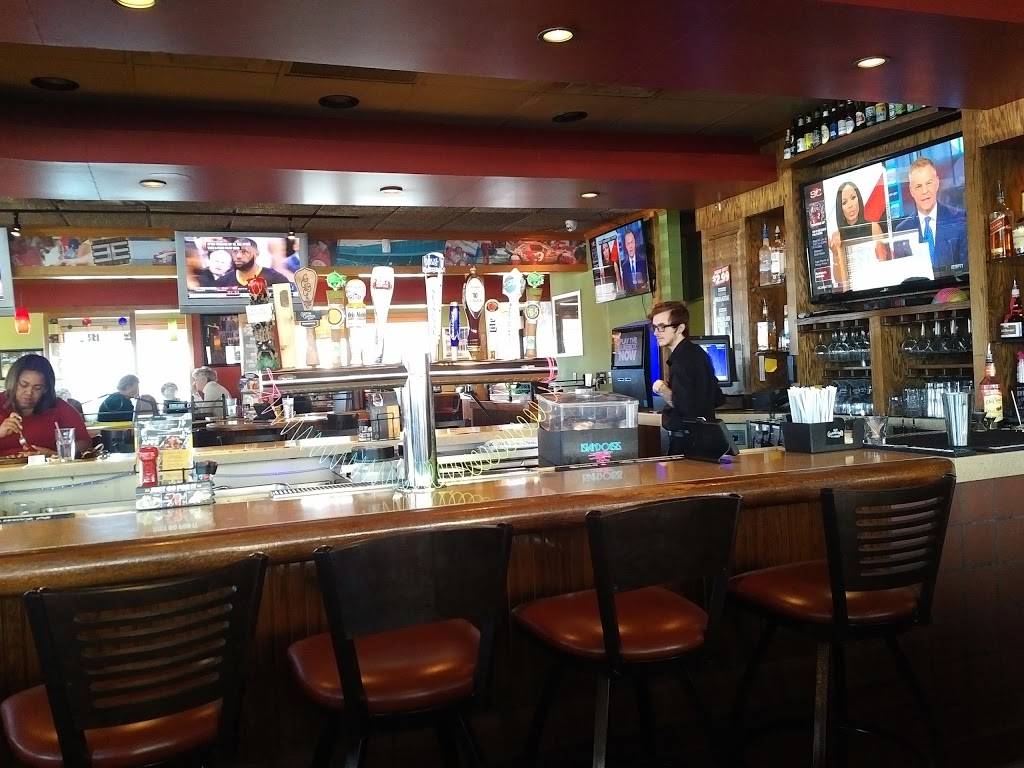 Applebees Grill + Bar | restaurant | 2226 W Broad St, Athens, GA 30601, USA | 7065431339 OR +1 706-543-1339