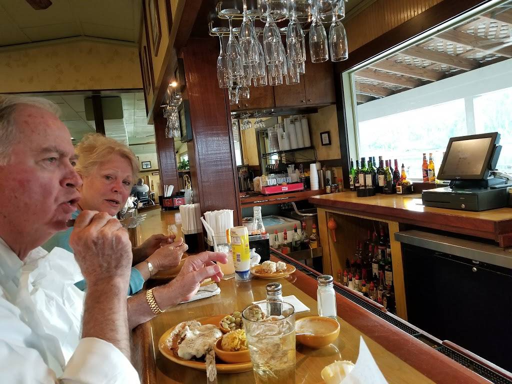 Barbara Jeans On The Water | restaurant | 15 S Roscoe Blvd, Ponte Vedra Beach, FL 32082, USA | 9042807522 OR +1 904-280-7522