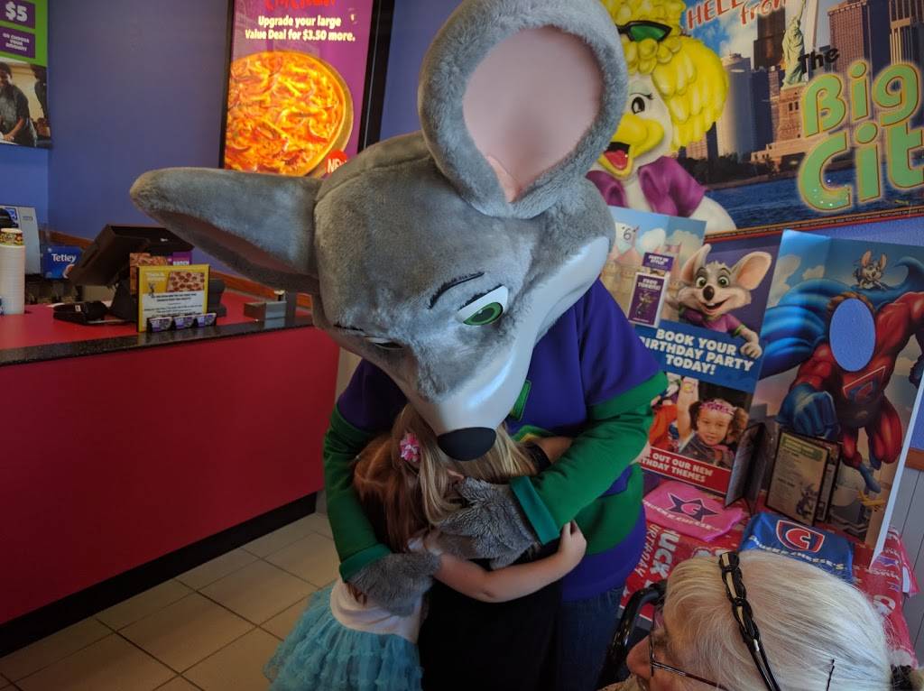 Chuck E. Cheese | restaurant | 4450 Walker Rd A, Windsor, ON N8W 3T5, Canada | 5199691014 OR +1 519-969-1014