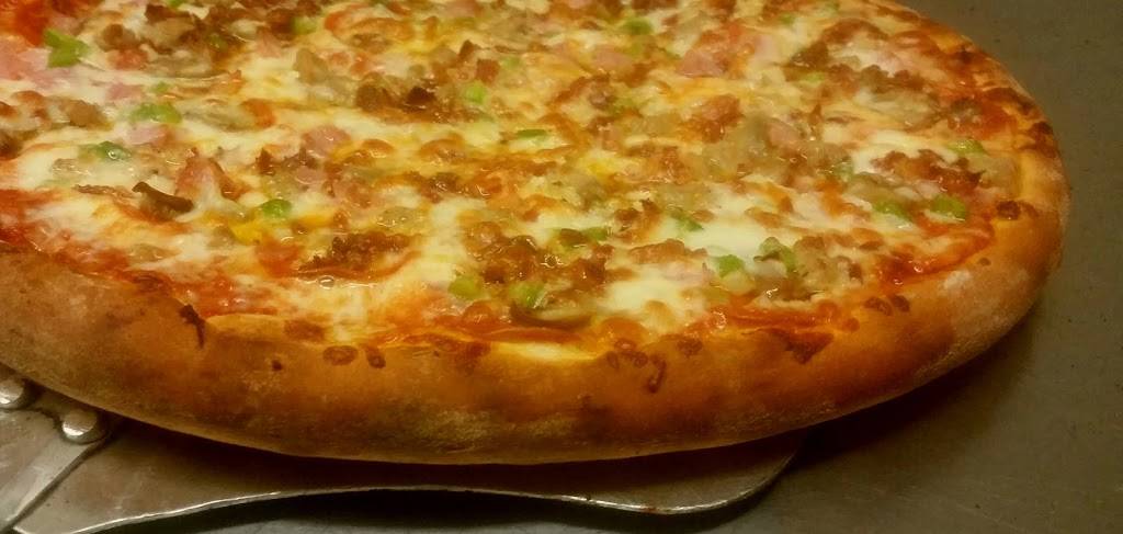 Ciceros Pizza | restaurant | 1779 S Garfield Ave A, Traverse City, MI 49686, USA | 2314211703 OR +1 231-421-1703