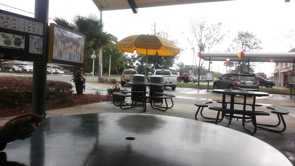 Sonic Drive-In | restaurant | 6350 103rd St, Jacksonville, FL 32210, USA | 9047791317 OR +1 904-779-1317