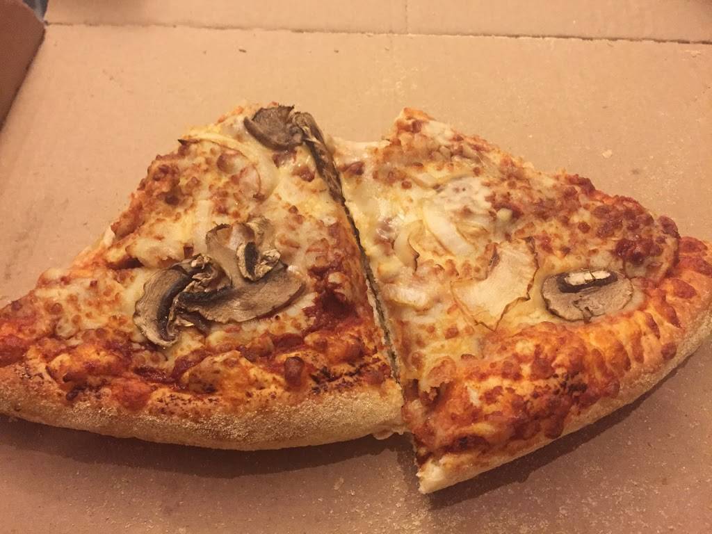 Dominos Pizza | meal delivery | 820 Sheppard Ave W, North York, ON M3H 2T1, Canada | 4166363888 OR +1 416-636-3888