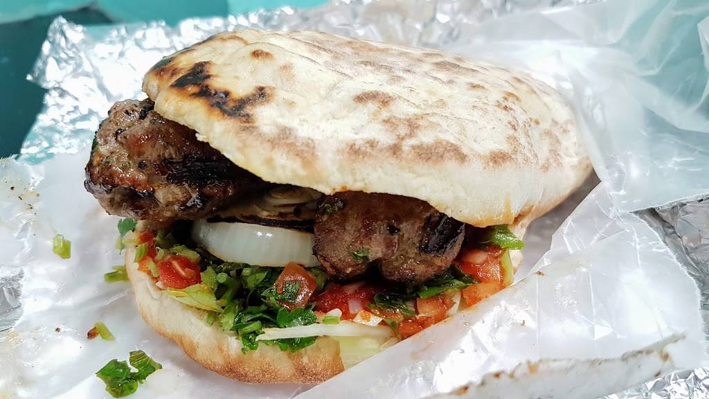 Pita Palace | restaurant | 413 Graham Ave, Brooklyn, NY 11211, USA | 7183830550 OR +1 718-383-0550