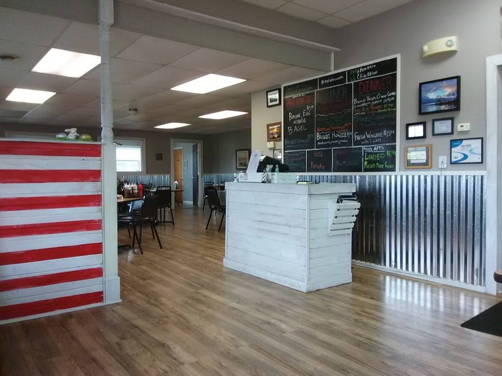 Russells Restaurant | restaurant | 11107 Hartstown Rd, Linesville, PA 16424, USA | 8146835505 OR +1 814-683-5505