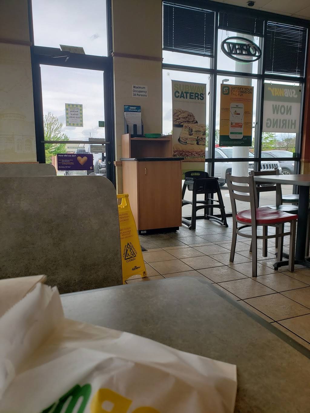 Subway | meal takeaway | 9223 N Oak Trafficway, Kansas City, MO 64155, USA | 8164208087 OR +1 816-420-8087