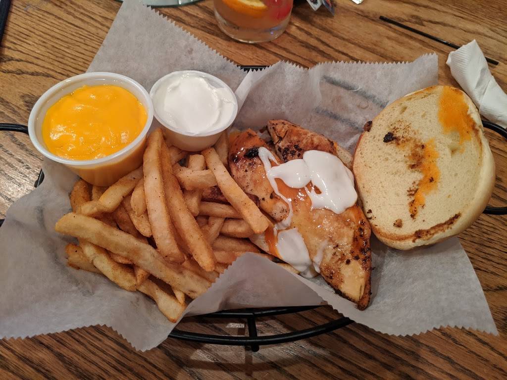 Mudhook Brewing Company | restaurant | 34 N Cherry Ln, York, PA 17401, USA | 7177473605 OR +1 717-747-3605