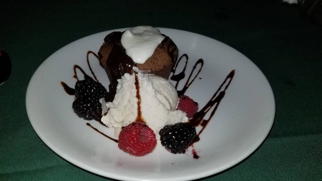 Castellis | restaurant | 73098 CA-111, Palm Desert, CA 92260, USA | 7607733365 OR +1 760-773-3365