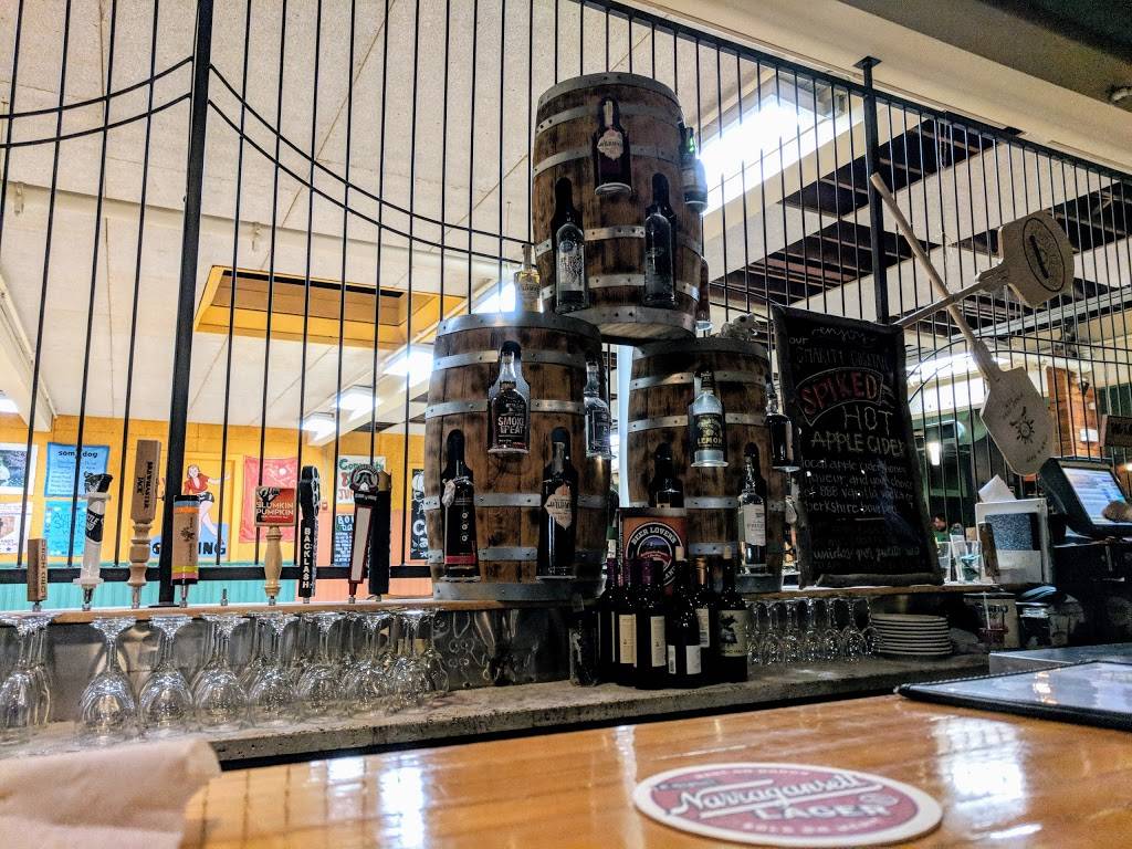 Saccos Bowl Haven | restaurant | 2823, 45 Day St, Somerville, MA 02144, USA | 6177760552 OR +1 617-776-0552