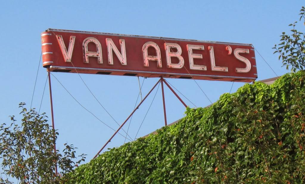 Van Abels of Hollandtown | restaurant | 8108 County Trunk Hwy D, Kaukauna, WI 54130, USA | 9207662291 OR +1 920-766-2291
