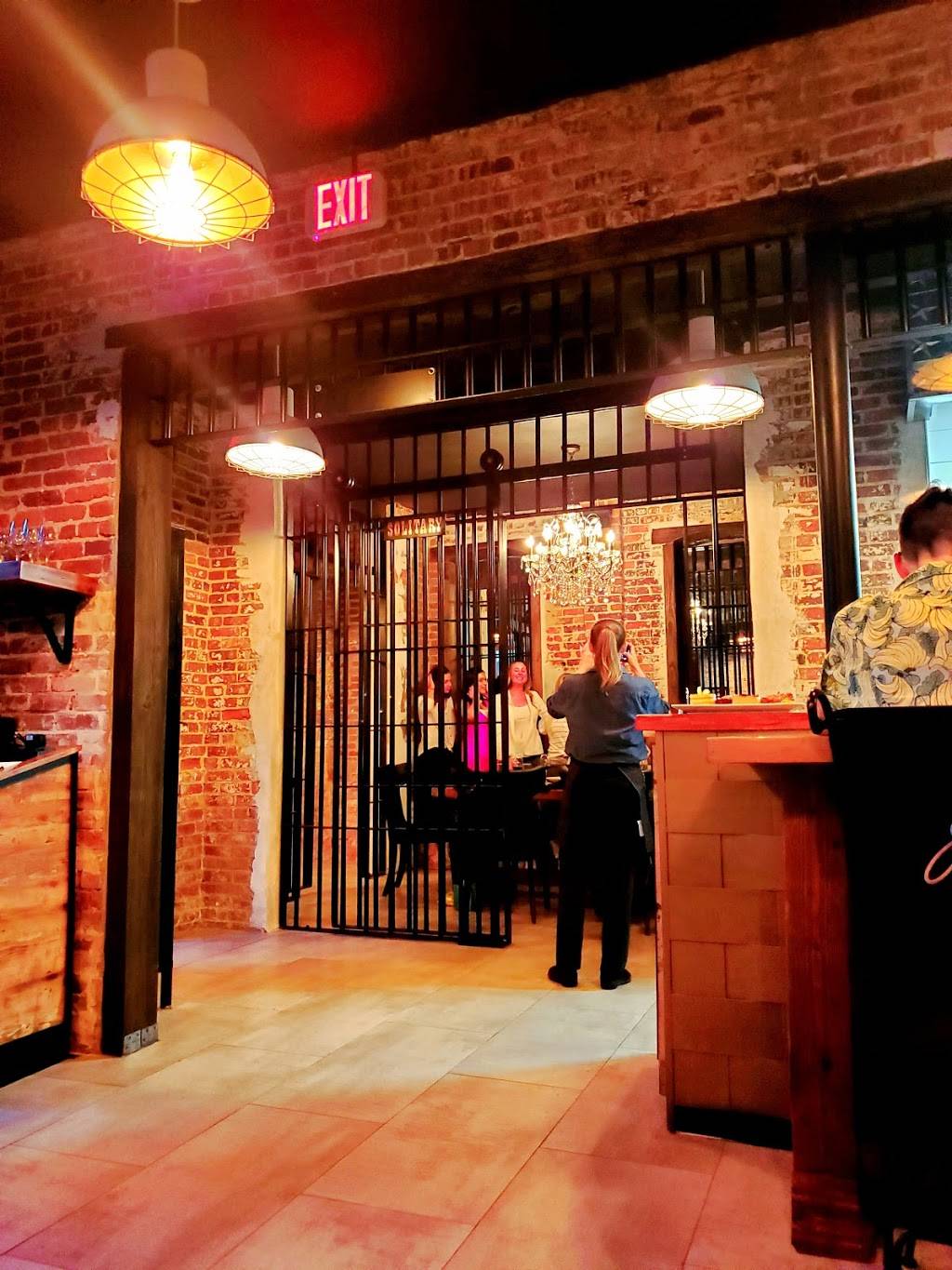 The Old Jailhouse Kitchen & Spirits | restaurant | 113 S Palmetto Ave, Sanford, FL 32771, USA | 4075486964 OR +1 407-548-6964