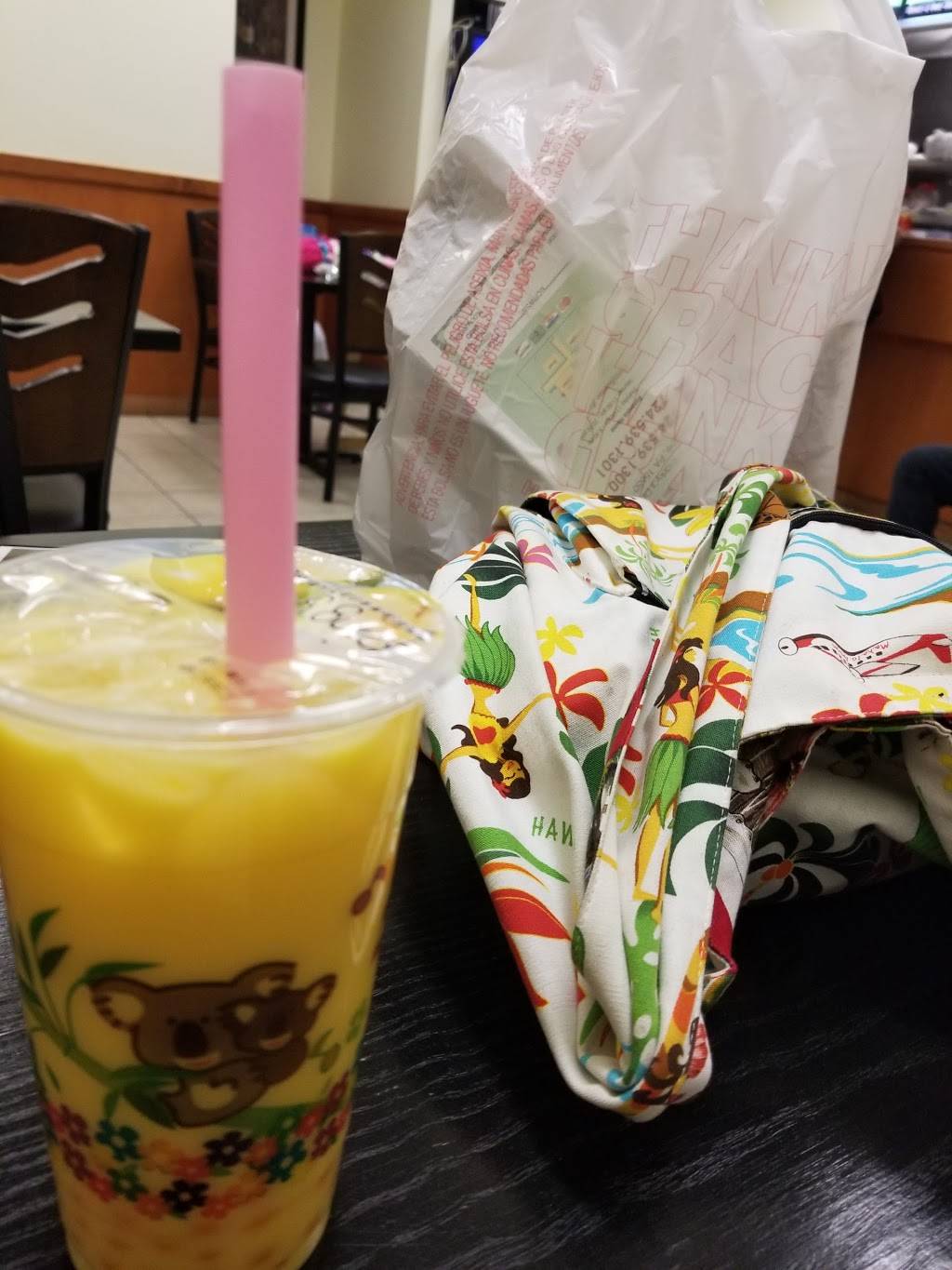 Asian Kitchen | restaurant | 2401 Sharkys Drive # B, Latrobe, PA 15650, USA | 7245391300 OR +1 724-539-1300