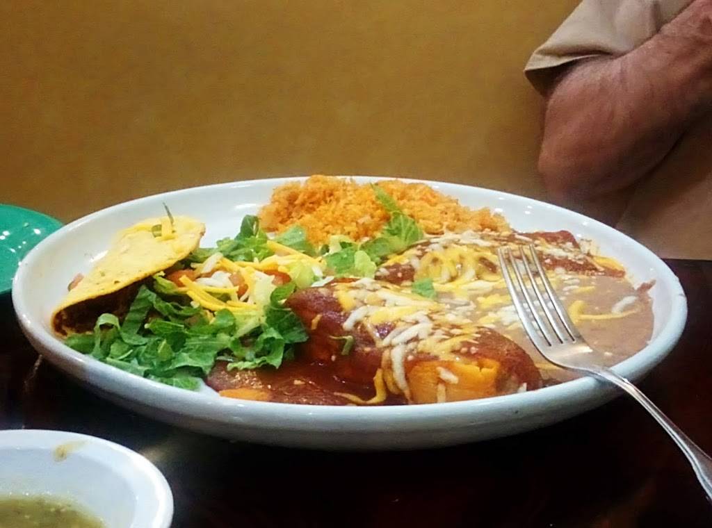 Hacienda Mexican Restaurant & Bar | restaurant | 14820 S Military Trail, Delray Beach, FL 33445, USA | 5615625151 OR +1 561-562-5151