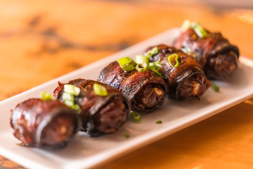 The Light Horse | restaurant | 715 King St, Alexandria, VA 22314, USA | 7035490533 OR +1 703-549-0533