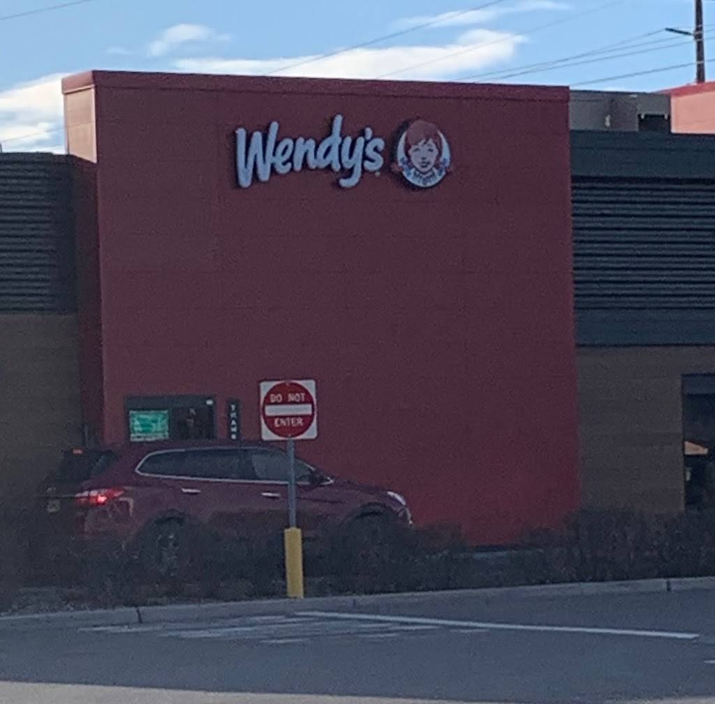 Wendys | restaurant | 2927 Seward Hwy, Anchorage, AK 99503, USA | 9072584239 OR +1 907-258-4239