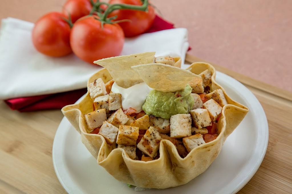 Twisters Burgers and Burritos | restaurant | 2103 Menaul Blvd NE, Albuquerque, NM 87107, USA | 5058841828 OR +1 505-884-1828