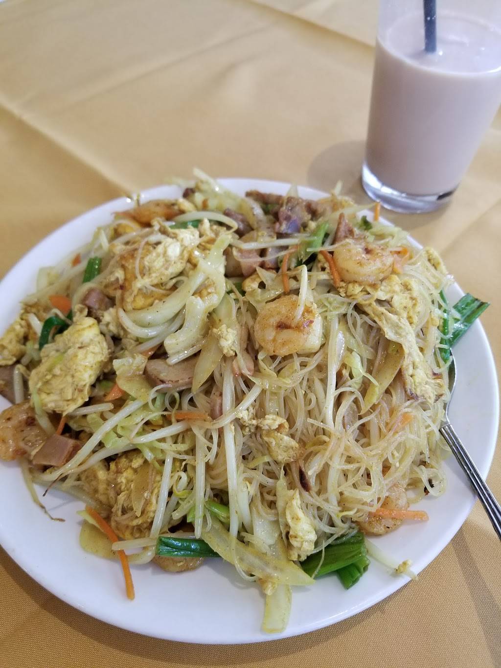 China Pavilion | restaurant | 1202 Chapala St, Santa Barbara, CA 93101, USA | 8055606028 OR +1 805-560-6028