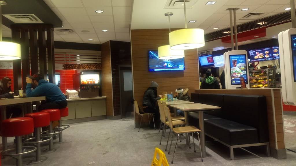McDonalds | cafe | 243 Boul des Grives, Gatineau, QC J9A 0A7, Canada | 8195950000 OR +1 819-595-0000