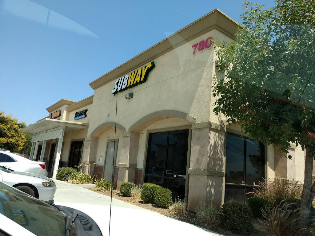 Subway | restaurant | 780 E Ramona Expressway Bldg 2 Ste A, Perris, CA 92571, USA | 9516574663 OR +1 951-657-4663