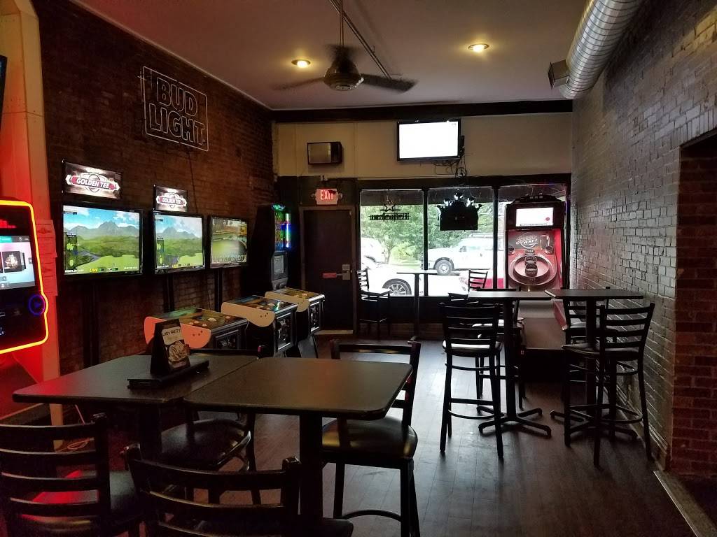 Ds Place | restaurant | 900 Barton St, St. Louis, MO 63104, USA | 3147731019 OR +1 314-773-1019