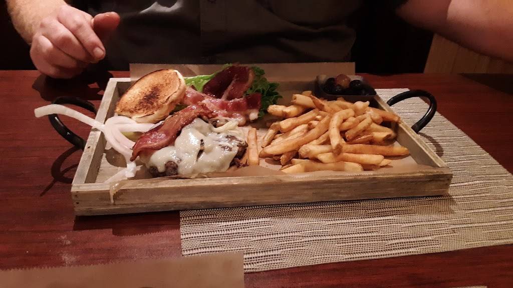 Lakes End Cafe & Grill and Marina | restaurant | 17838 Wayah Rd, Topton, NC 28781, USA | 8283213000 OR +1 828-321-3000