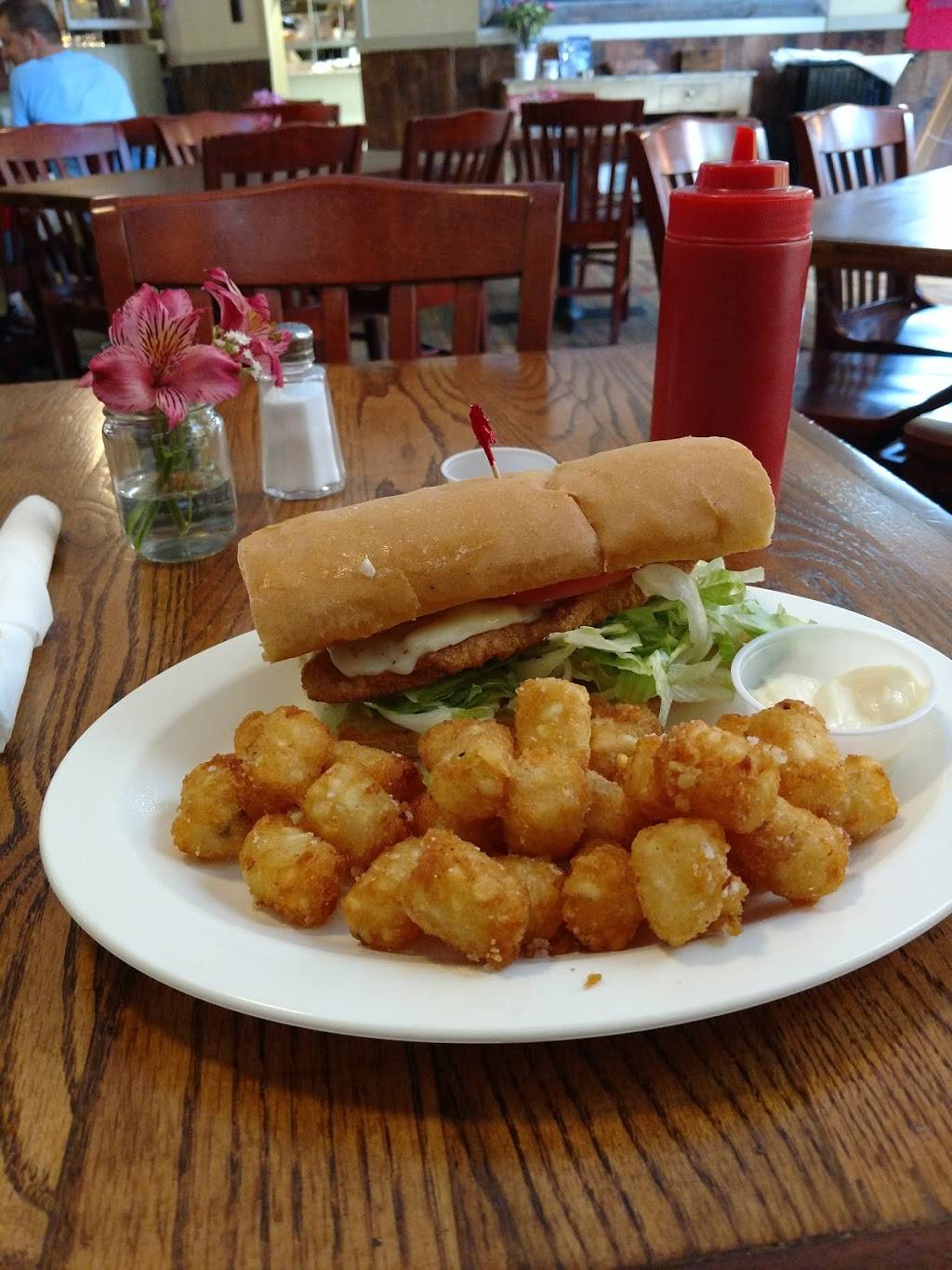 Creekside Taphouse | restaurant | 8 Beverly Rd, Asheville, NC 28805, USA | 8285752880 OR +1 828-575-2880