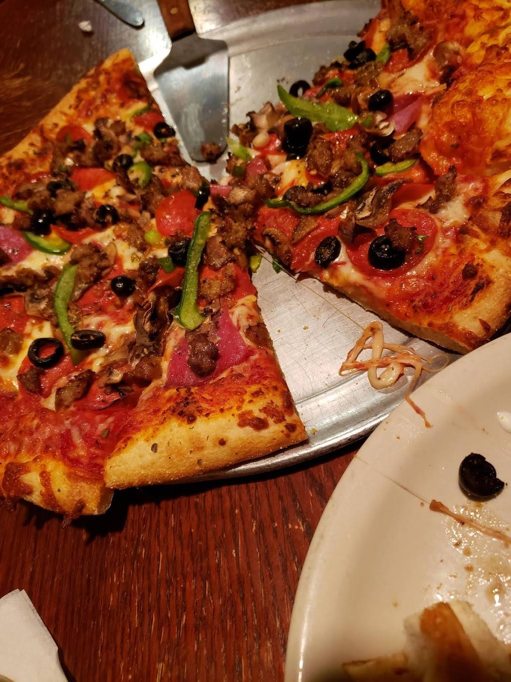 Sourdough Pizza Restaurant | restaurant | 7440 E Main St # 1, Mesa, AZ 85207, USA | 4809856658 OR +1 480-985-6658