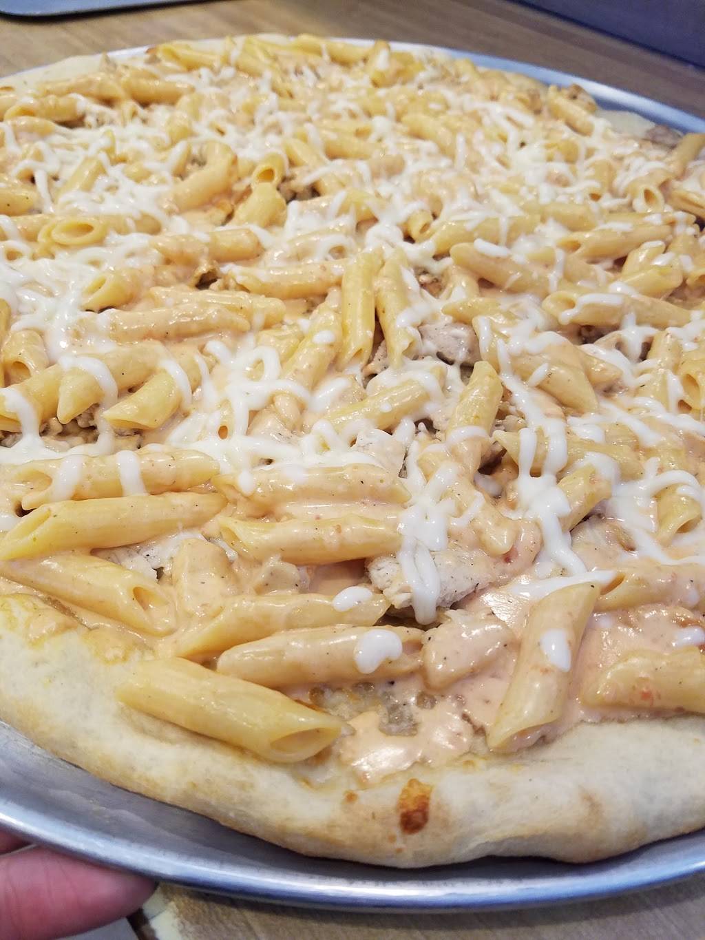 Riccardos Pizza & Restaurant | restaurant | 702 Warren St, Beverly, NJ 08010, USA | 6093865363 OR +1 609-386-5363