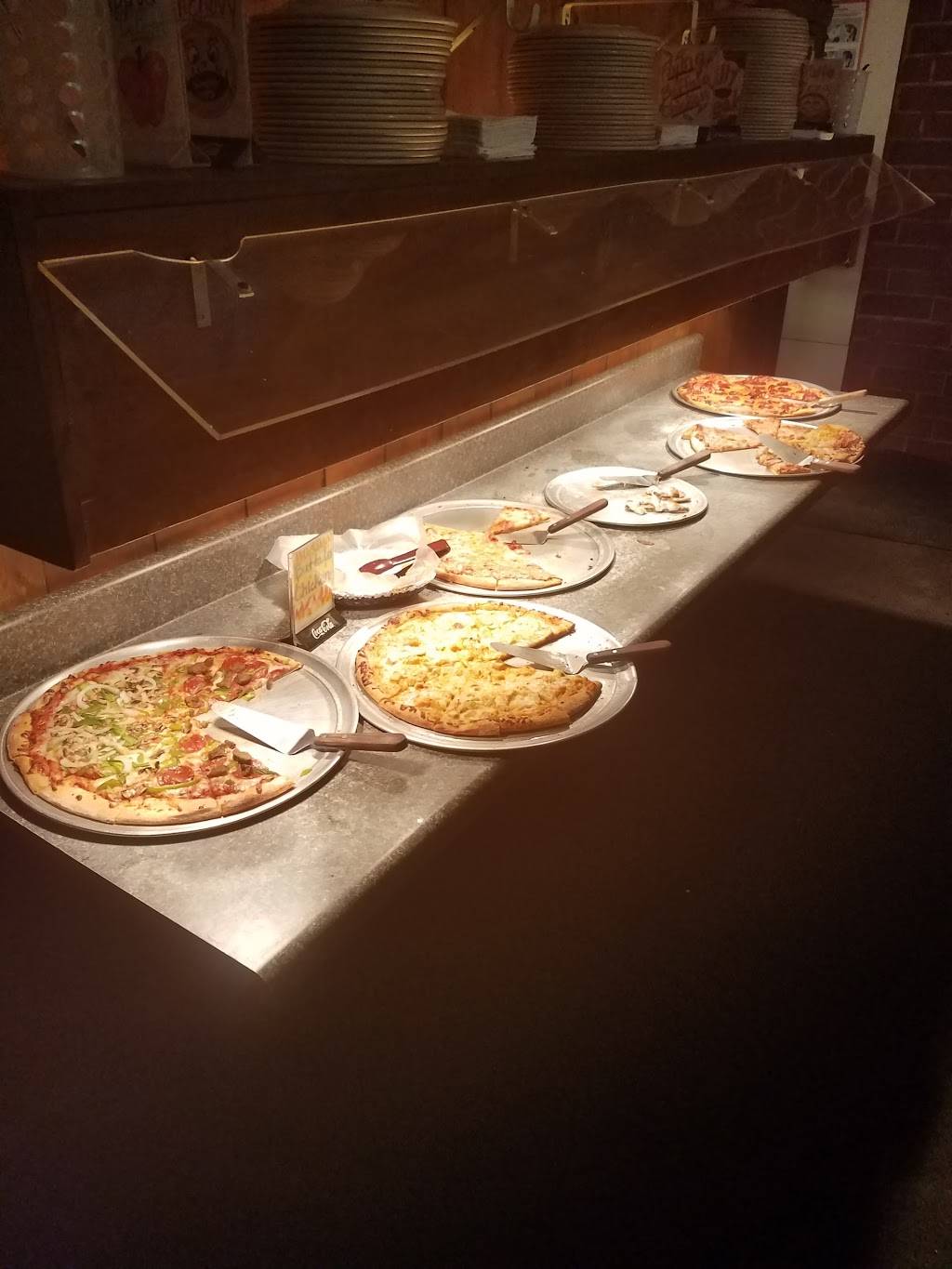 Mama Sids Pizza | restaurant | 2240 Barnett Shoals Rd, Athens, GA 30605, USA | 7065496100 OR +1 706-549-6100