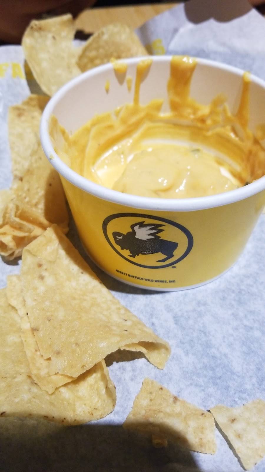 Buffalo Wild Wings | restaurant | 2727 Mercantile Dr #502, Rosenberg, TX 77471, USA | 2813429464 OR +1 281-342-9464