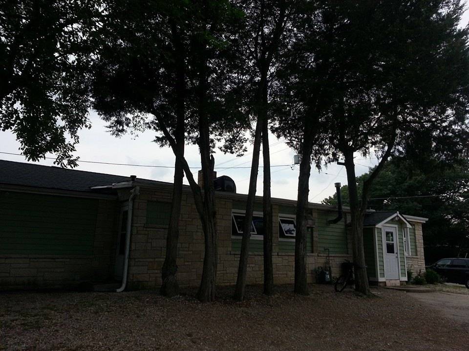 Stateline Inn | restaurant | 12725 Antioch Rd, Trevor, WI 53179, USA | 2628626967 OR +1 262-862-6967