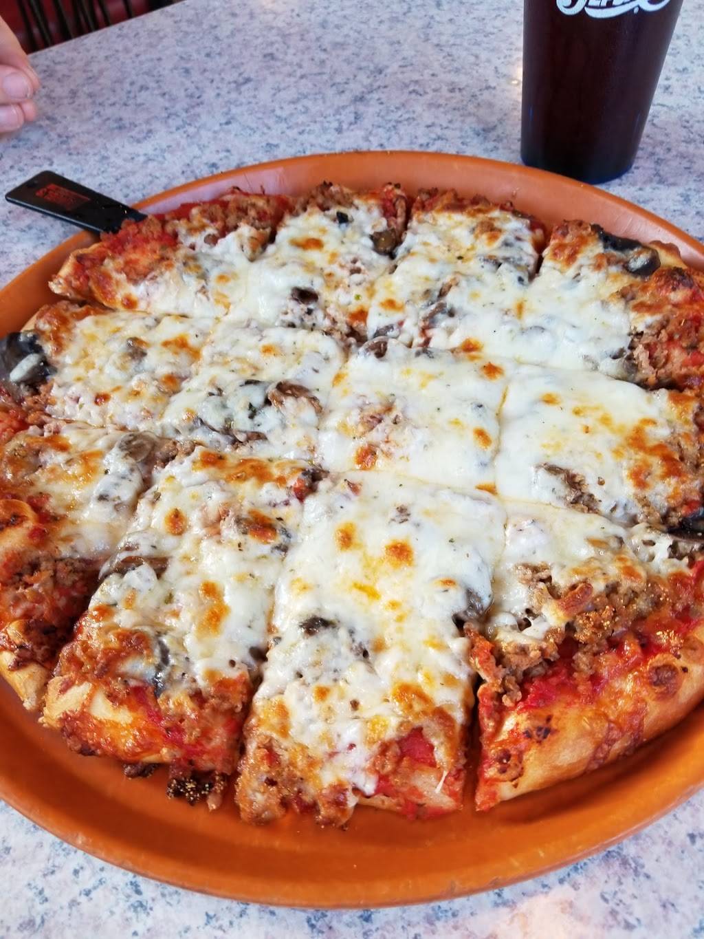 Langels Pizza | restaurant | 1630, 2833 Highway Ave, Highland, IN 46322, USA | 2199234900 OR +1 219-923-4900