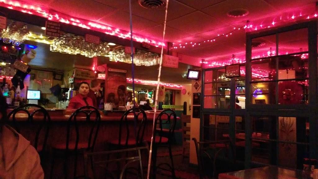 Listas Grill | restaurant | 2412 Mountain Rd, Pasadena, MD 21122, USA | 4104378999 OR +1 410-437-8999