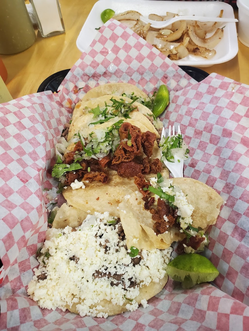 Taqueria Shekos Brownsville | restaurant | 985 W Ruben M Torres Sr Blvd, Brownsville, TX 78520, USA | 9567086662 OR +1 956-708-6662