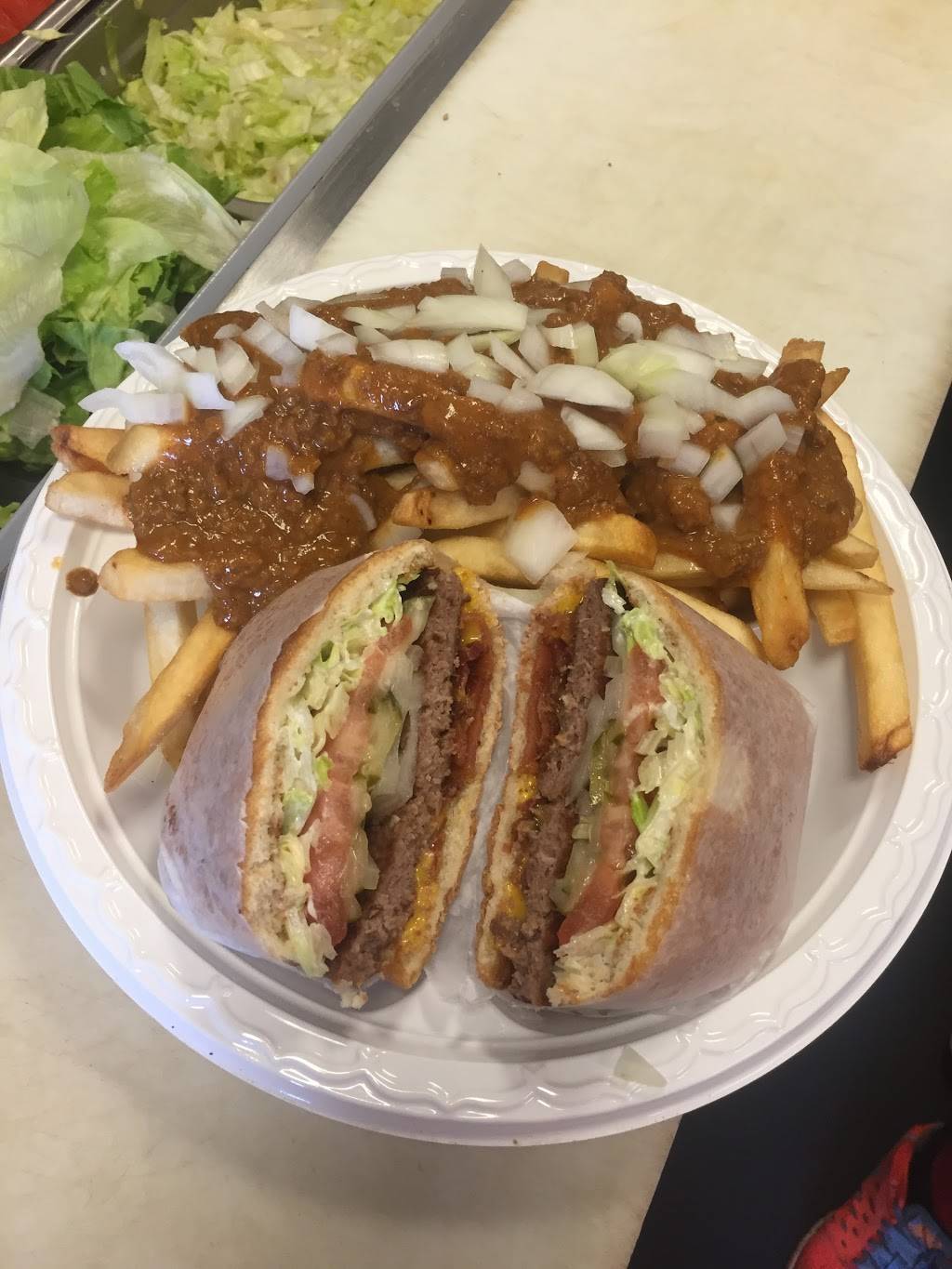 Lons Coney Island | restaurant | 17501 W Seven Mile Rd, Detroit, MI 48235, USA | 3135373200 OR +1 313-537-3200