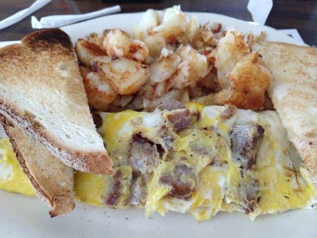 Jonis 340 Diner | restaurant | 2481 Old Philadelphia Pike, Lancaster, PA 17602, USA | 7179842627 OR +1 717-984-2627