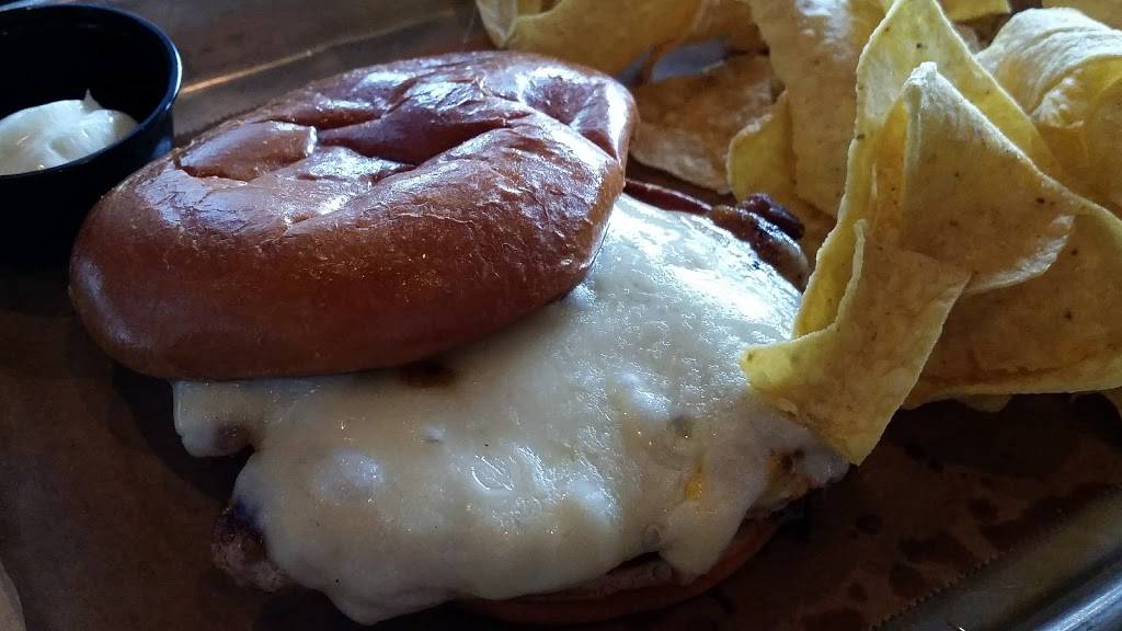 Tried & True Alehouse | restaurant | 2800 S State Rd 135, Greenwood, IN 46143, USA | 3175302706 OR +1 317-530-2706