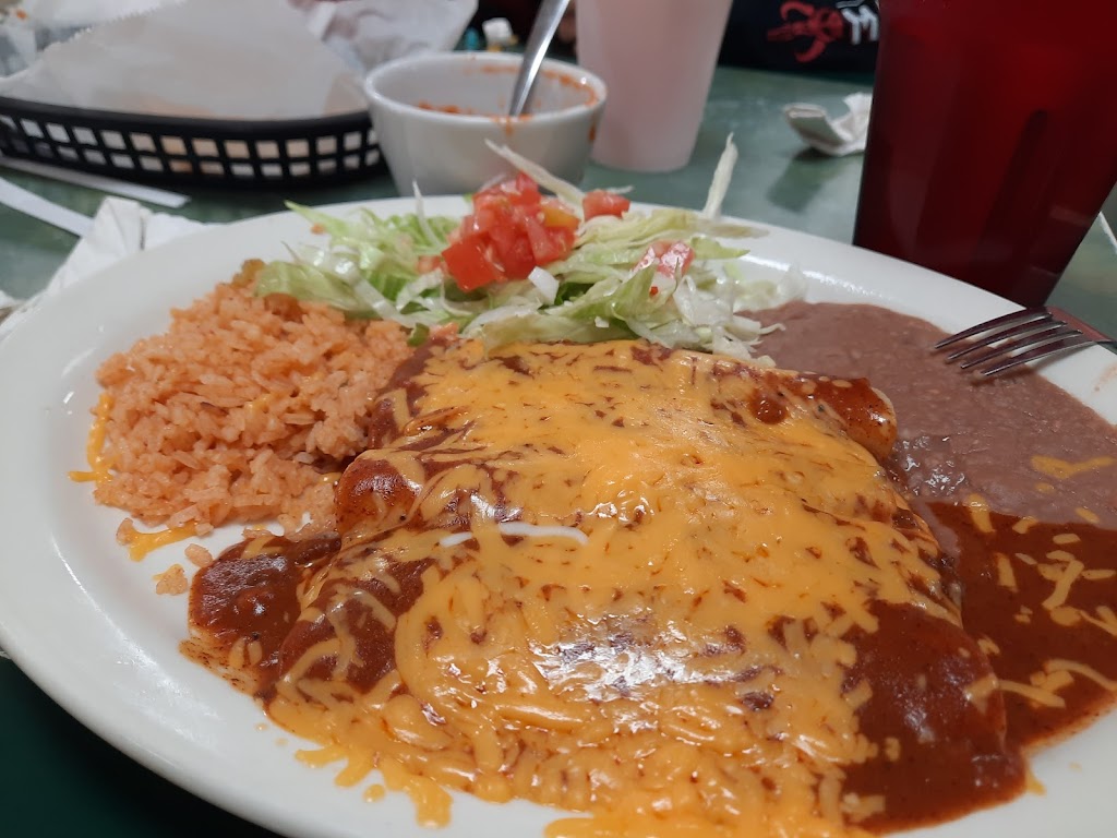 Vickys Restaurant | restaurant | 100 S Oscar Williams Rd, San Benito, TX 78586, USA | 9563610102 OR +1 956-361-0102