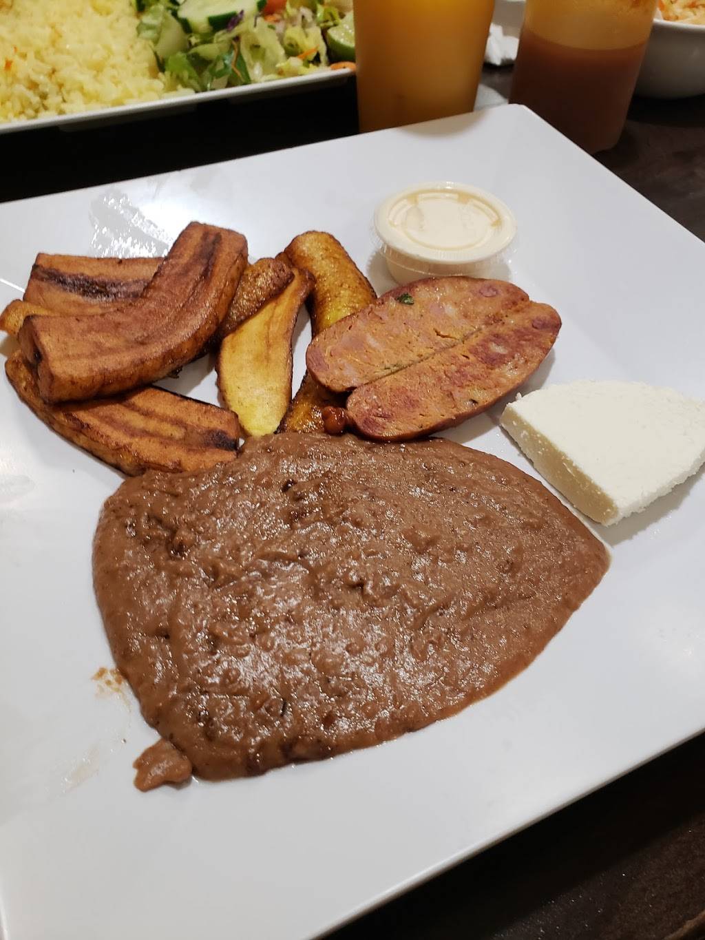 Nurias | restaurant | 138-16 Jamaica Ave, Jamaica, NY 11435, USA | 7182062181 OR +1 718-206-2181